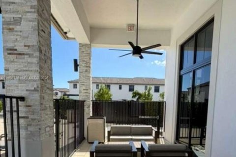 Adosado en venta en Homestead, Florida, 3 dormitorios, 123.37 m2 № 2025221 - foto 30