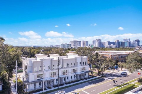 Touwnhouse à Orlando, Floride 3 chambres, 199.74 m2 № 2216537