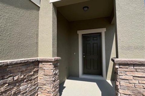 Villa ou maison à louer à Minneola, Floride: 5 chambres, 223.71 m2 № 2420154 - photo 3