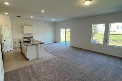 Villa ou maison à louer à Minneola, Floride: 5 chambres, 223.71 m2 № 2420154 - photo 10