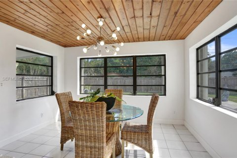 Villa ou maison à vendre à Hollywood, Floride: 3 chambres, 133.41 m2 № 2008475 - photo 26