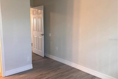 Apartment in Englewood, Florida 2 bedrooms, 76.92 sq.m. № 2396257 - photo 6