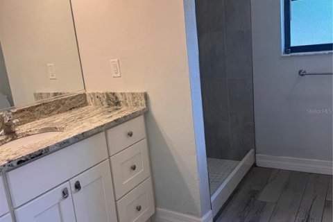 Apartment in Englewood, Florida 2 bedrooms, 76.92 sq.m. № 2396257 - photo 12