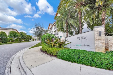 Condo à Doral, Floride, 2 chambres  № 2034727