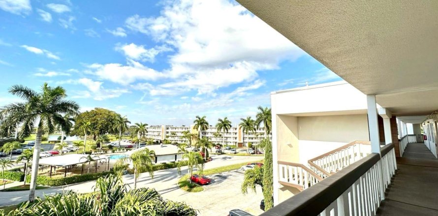 Condominio en Boca Raton, Florida, 2 dormitorios  № 994161