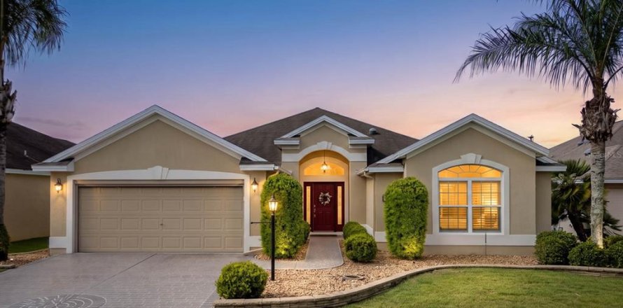 Villa ou maison à The Villages, Floride 3 chambres, 185.8 m2 № 2330933