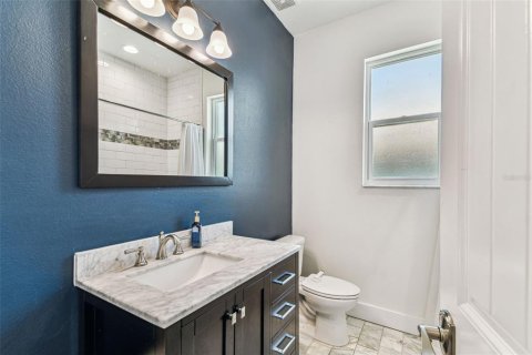 Casa en alquiler en Tampa, Florida, 3 dormitorios, 148.74 m2 № 1899678 - foto 19