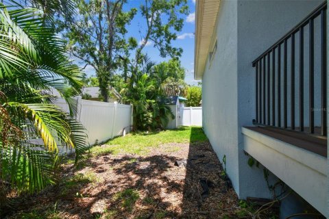 Casa en alquiler en Tampa, Florida, 3 dormitorios, 148.74 m2 № 1899678 - foto 22