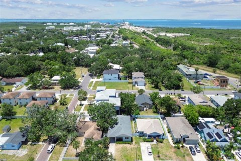 Casa en alquiler en Tampa, Florida, 3 dormitorios, 148.74 m2 № 1899678 - foto 25