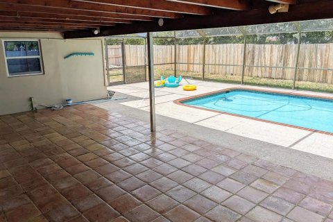 Villa ou maison à vendre à Boca Raton, Floride: 5 chambres, 175.59 m2 № 2390188 - photo 8
