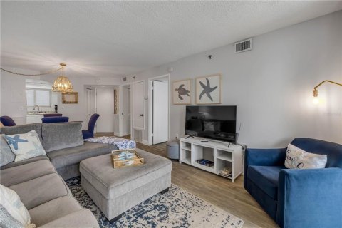 Condominio en venta en New Smyrna Beach, Florida, 1 dormitorio, 71.35 m2 № 2098951 - foto 8