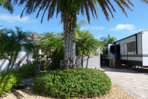 Land in Okeechobee, Florida № 1720744 - photo 1