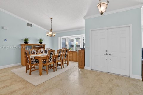 House in Boca Raton, Florida 3 bedrooms, 201.97 sq.m. № 2003363 - photo 6