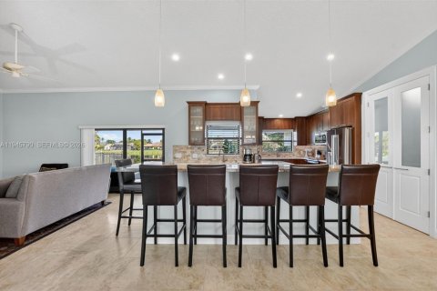 House in Boca Raton, Florida 3 bedrooms, 201.97 sq.m. № 2003363 - photo 12