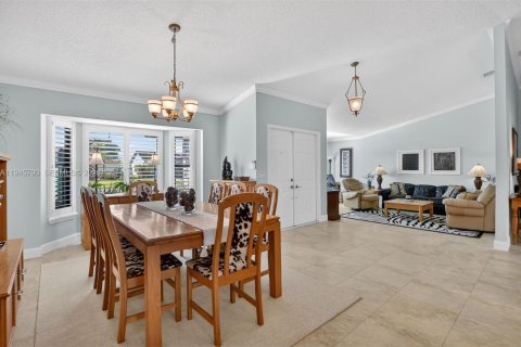 House in Boca Raton, Florida 3 bedrooms, 201.97 sq.m. № 2003363 - photo 8