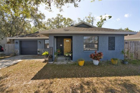 House in Sarasota, Florida 2 bedrooms, 86.21 sq.m. № 1579071 - photo 1