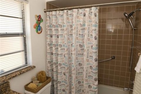 House in Sarasota, Florida 2 bedrooms, 86.21 sq.m. № 1579071 - photo 19