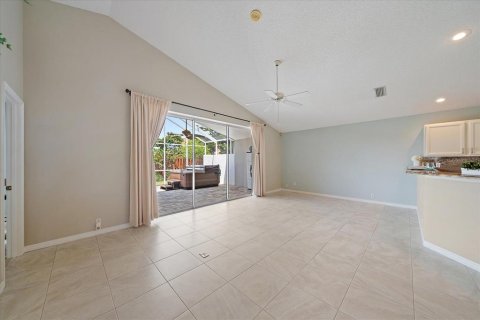 Casa en venta en Sarasota, Florida, 3 dormitorios, 153.94 m2 № 1808597 - foto 9