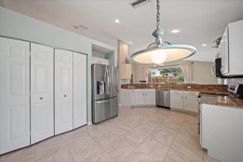 Casa en venta en Sarasota, Florida, 3 dormitorios, 153.94 m2 № 1808597 - foto 19