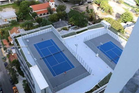 Снять в аренду кондоминиум в Майами, Флорида 3 спальни, 129.6м2, № 2052054 - фото 25