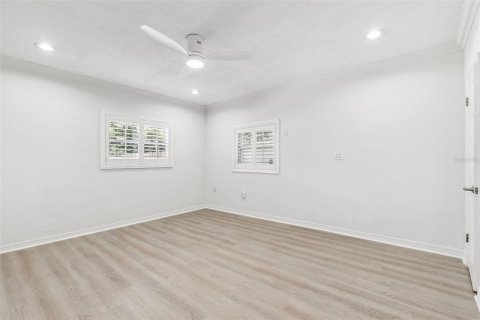 Casa en venta en Orlando, Florida, 3 dormitorios, 155.61 m2 № 2151526 - foto 15