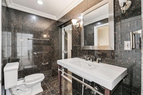 Casa en venta en Orlando, Florida, 3 dormitorios, 155.61 m2 № 2151526 - foto 17
