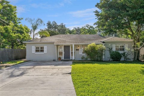 Casa en Orlando, Florida 3 dormitorios, 155.61 m2 № 2151526