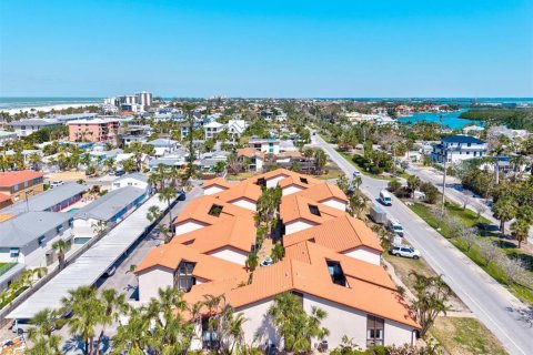 Condo in Sarasota, Florida, 2 bedrooms  № 2096243 - photo 28