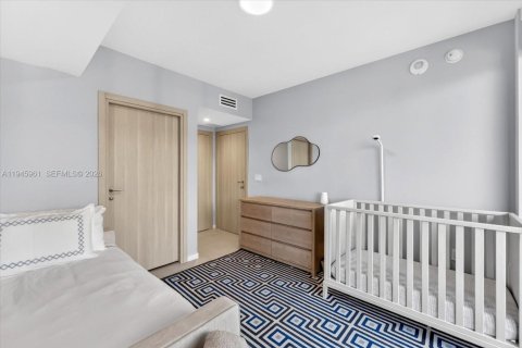 Купить кондоминиум в Майами, Флорида 2 спальни, 114.83м2, № 2054726 - фото 13