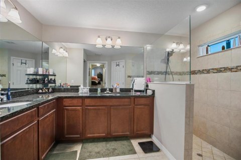 House in Palm Coast, Florida 4 bedrooms, 205.13 sq.m. № 1856548 - photo 16