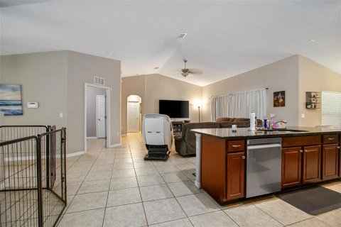 House in Palm Coast, Florida 4 bedrooms, 205.13 sq.m. № 1856548 - photo 7