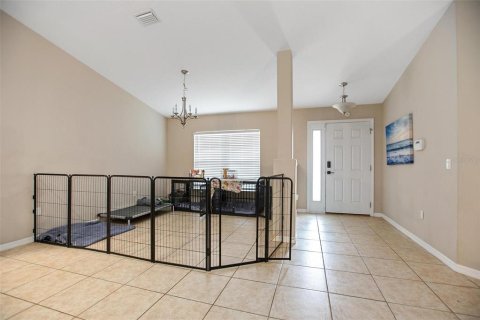 House in Palm Coast, Florida 4 bedrooms, 205.13 sq.m. № 1856548 - photo 8