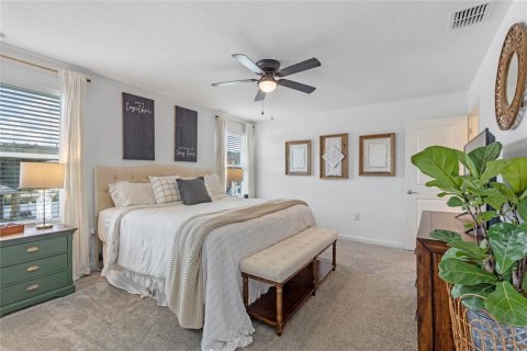 Casa en venta en Mount Dora, Florida, 4 dormitorios, 175.77 m2 № 1832838 - foto 4