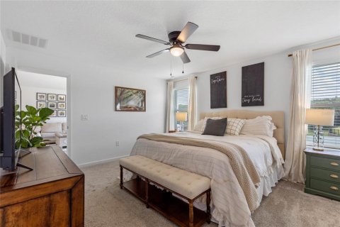 Casa en venta en Mount Dora, Florida, 4 dormitorios, 175.77 m2 № 1832838 - foto 18