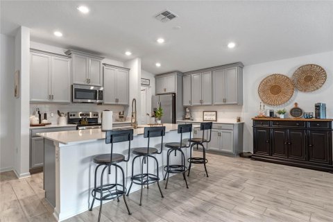 Casa en venta en Mount Dora, Florida, 4 dormitorios, 175.77 m2 № 1832838 - foto 8