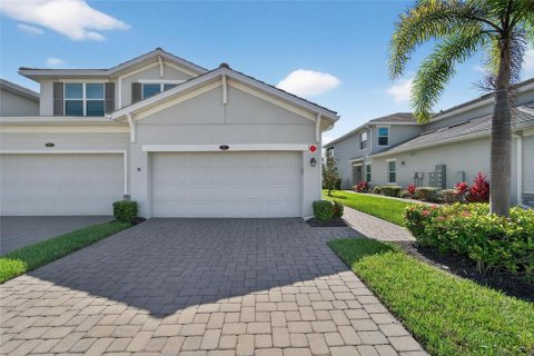 Condo in Bradenton, Florida, 3 bedrooms  № 1913269 - photo 2