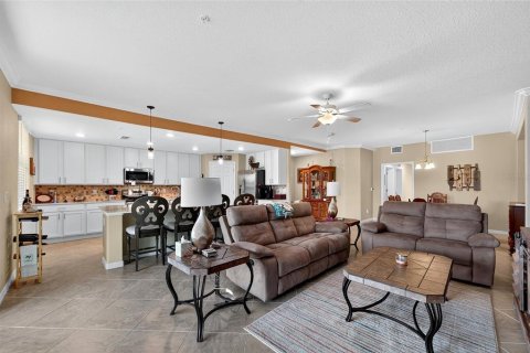 Condo in Bradenton, Florida, 3 bedrooms  № 1913269 - photo 14