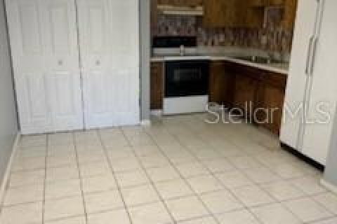 Commercial property in Ocala, Florida 8 bedrooms, 300.35 sq.m. № 2115879 - photo 3