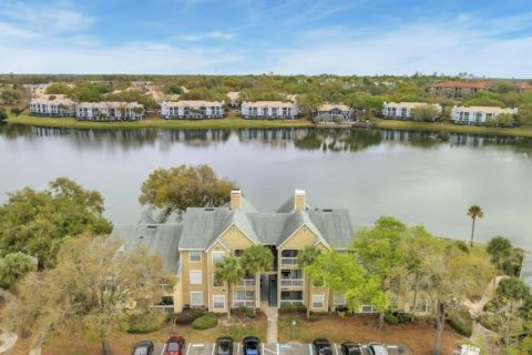 Condo in Orlando, Florida, 1 bedroom  № 1722359 - photo 1