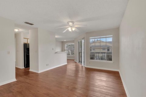 Condo in Orlando, Florida, 1 bedroom  № 1722359 - photo 4