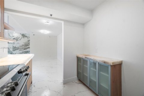 Снять в аренду кондоминиум в Хайленд-Бич, Флорида 2 спальни, 102.19м2, № 2145886 - фото 11