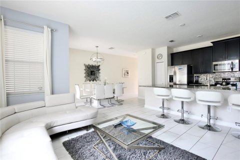 Adosado en alquiler en Davenport, Florida, 4 dormitorios, 176.7 m2 № 2098764 - foto 4