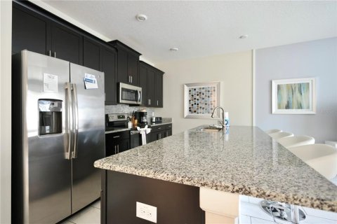 Adosado en alquiler en Davenport, Florida, 4 dormitorios, 176.7 m2 № 2098764 - foto 6
