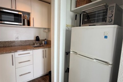 Condominio en venta en Coral Gables, Florida, 40.88 m2 № 2154504 - foto 10