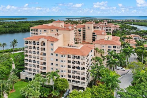 Copropriété à louer à Coral Gables, Floride: 3 chambres, 296.36 m2 № 2055591 - photo 28