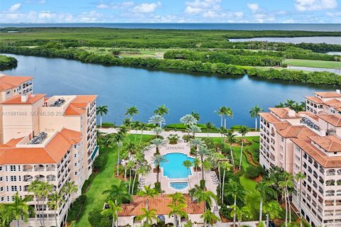 Copropriété à louer à Coral Gables, Floride: 3 chambres, 296.36 m2 № 2055591 - photo 29