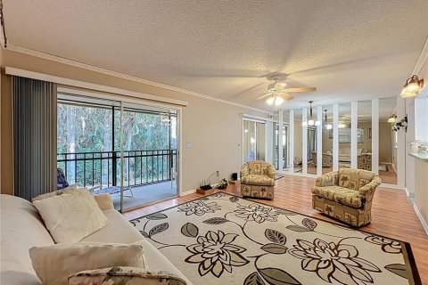 Copropriété à vendre à Deltona, Floride: 2 chambres, 83.33 m2 № 2099275 - photo 9
