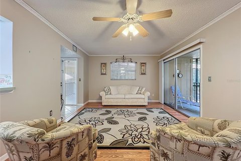 Copropriété à vendre à Deltona, Floride: 2 chambres, 83.33 m2 № 2099275 - photo 11