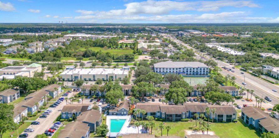 Condo à Orlando, Floride, 2 chambres  № 770331