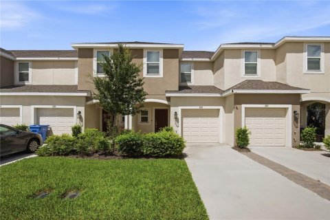 Townhouse in Wesley Chapel, Florida 3 bedrooms, 127.55 sq.m. № 2361259